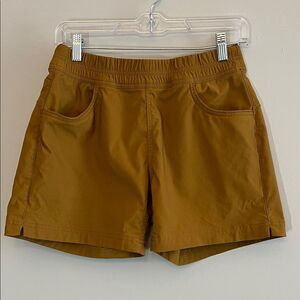 Prana Halle Elastic-Waist Women's Cargo Shorts in Antique Bronze Elastic Size 6